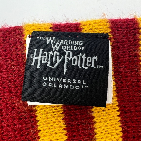 Harry Potter Gryffindor Scarf Hogwarts House Logo Wizarding World - Picture 3 of 6